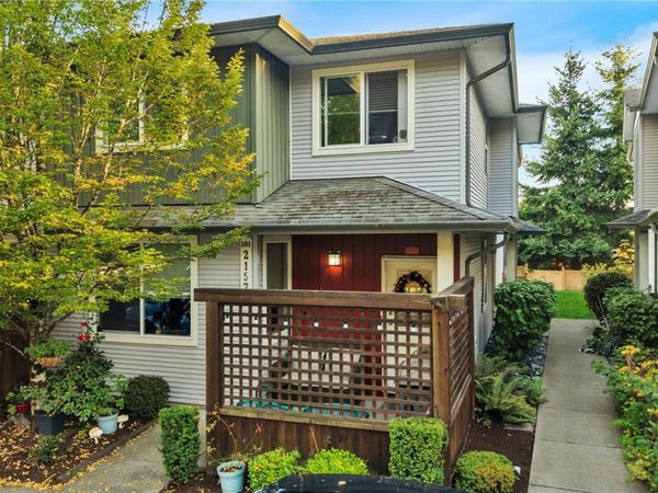 2157 Ridgemont Pl, Unit #103, Nanaimo, BC V9T 0C8