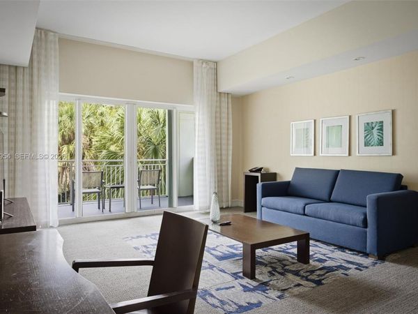 5300 NW 87th Ave , Unit 816, Doral, FL 33178