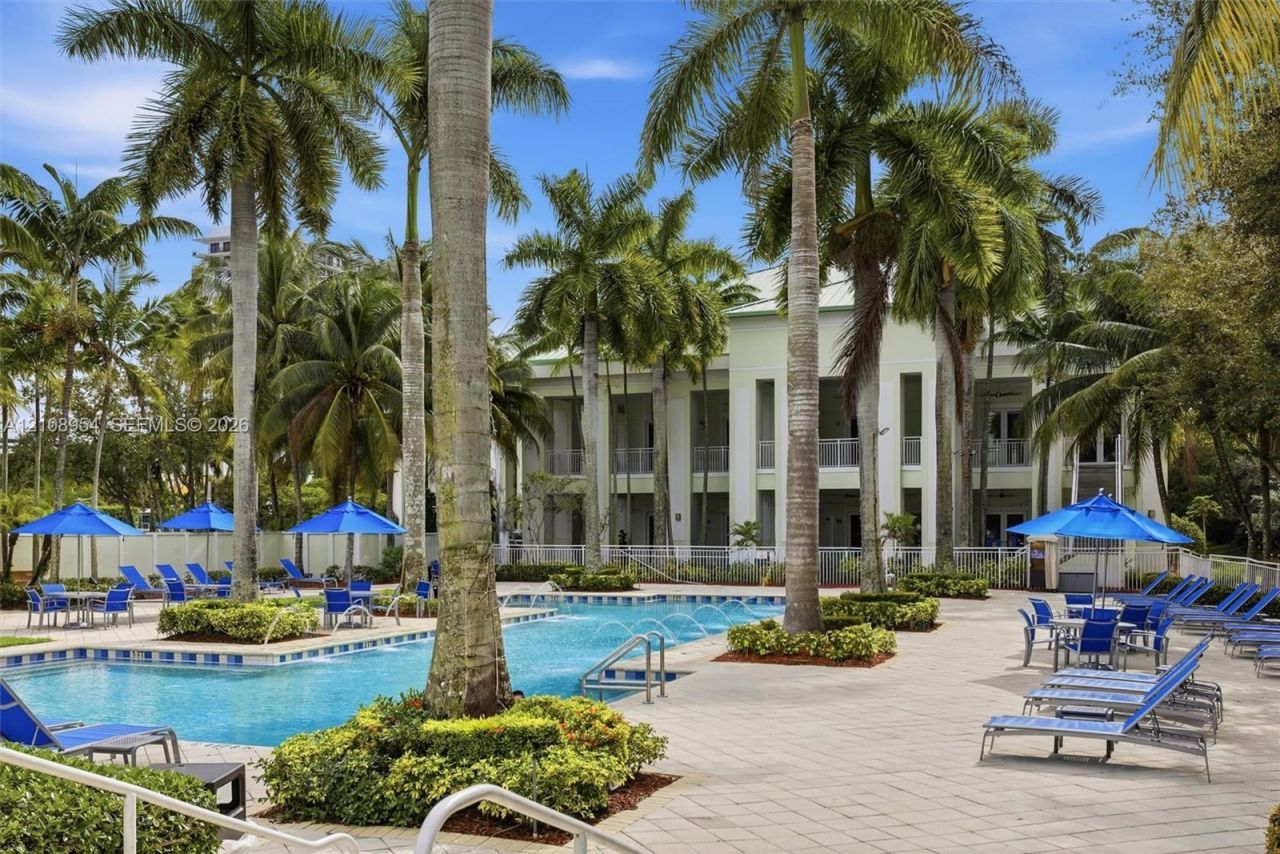 5300 NW 87th Ave , Unit 816, Doral, FL 33178 Photo