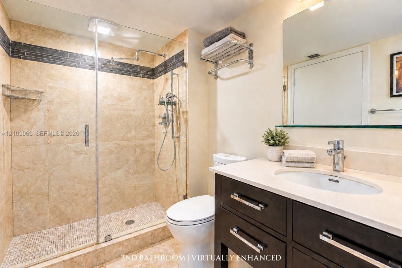 90 Alton Rd , Unit 811, Miami Beach, FL 33139 Photo