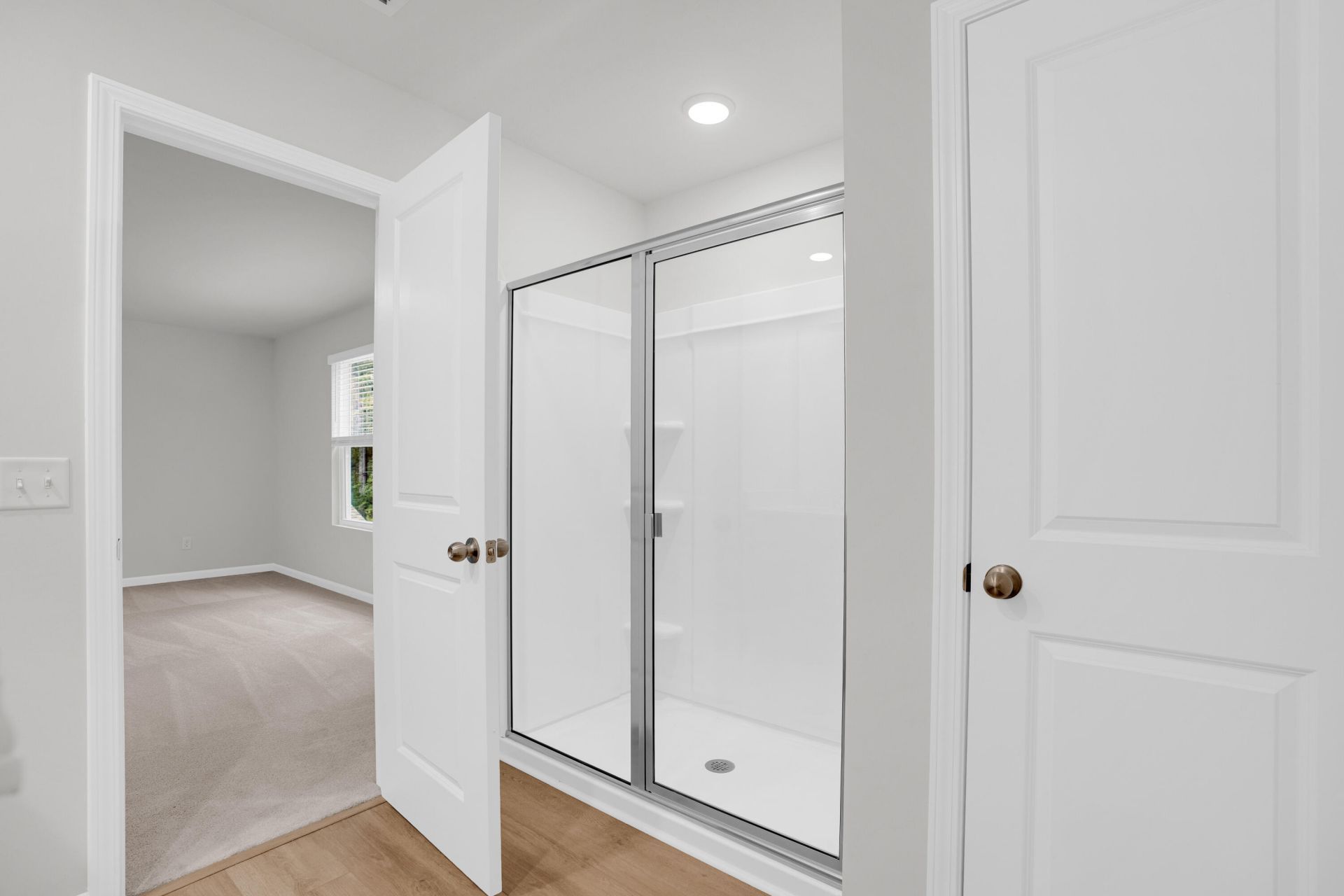 852 Meadowbrook Lane Photo 24