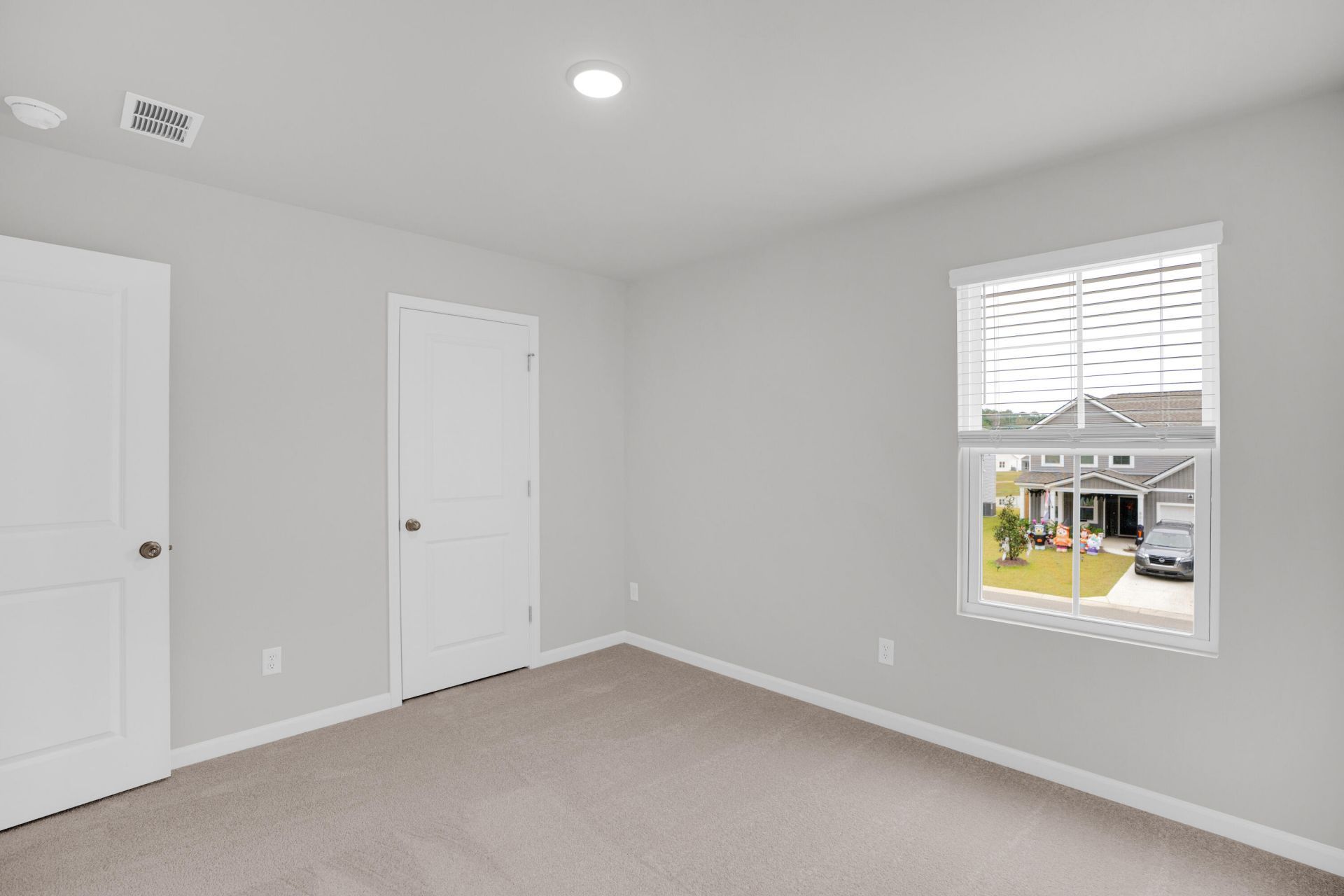852 Meadowbrook Lane Photo 29