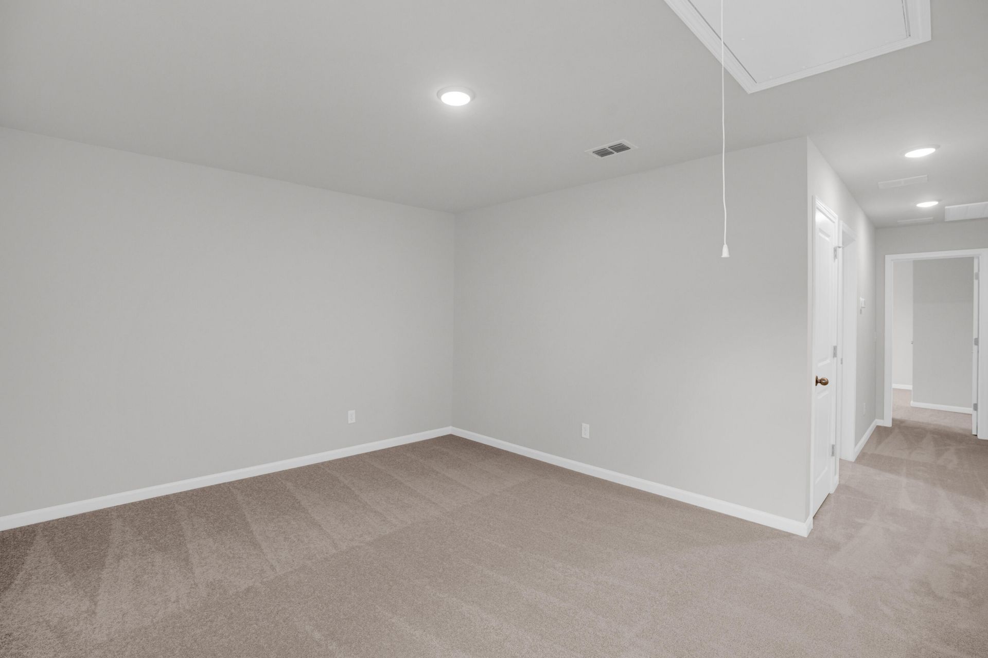 852 Meadowbrook Lane Photo 34