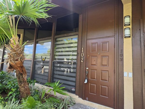 2421 N 40TH Avenue, Unit 102, Hollywood, FL 33021