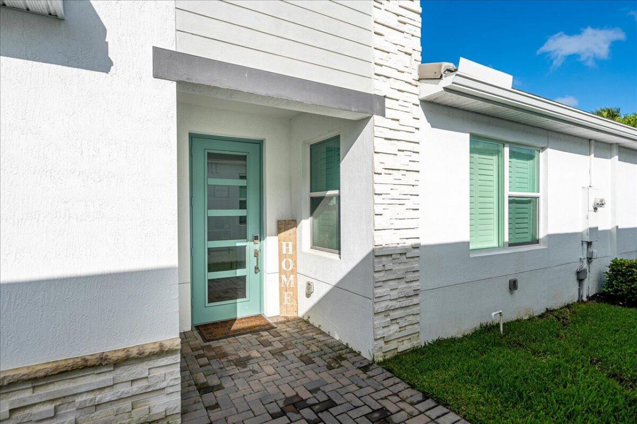 11543 SW Viridian Boulevard, Port Saint Lucie, FL 34987 Photo