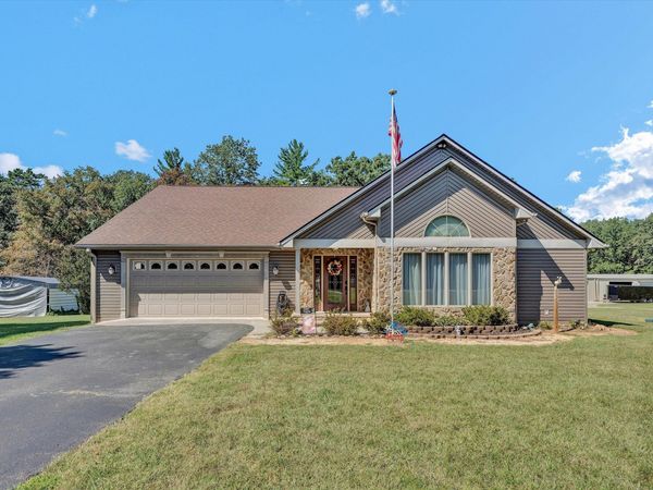 270 Stonybrook RD , Wirtz, VA 24184