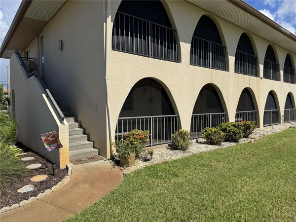 261 AIRPORT AVENUE E, Unit 111, VENICE, FL 34285