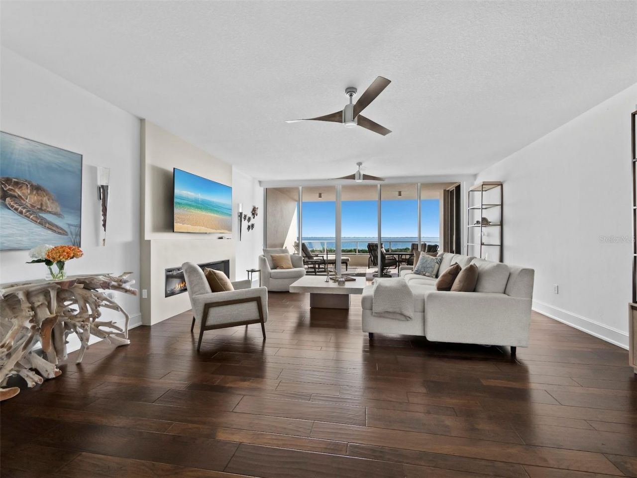 3060 Grand Bay Boulevard, Unit 124, Longboat Key, FL 34228 Photo