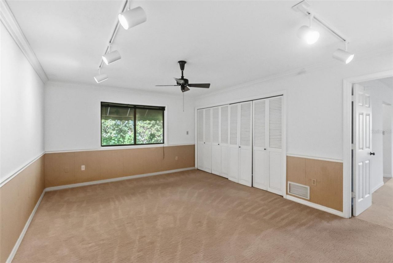 5122 Kestral Park S, Sarasota, FL 34231 Photo