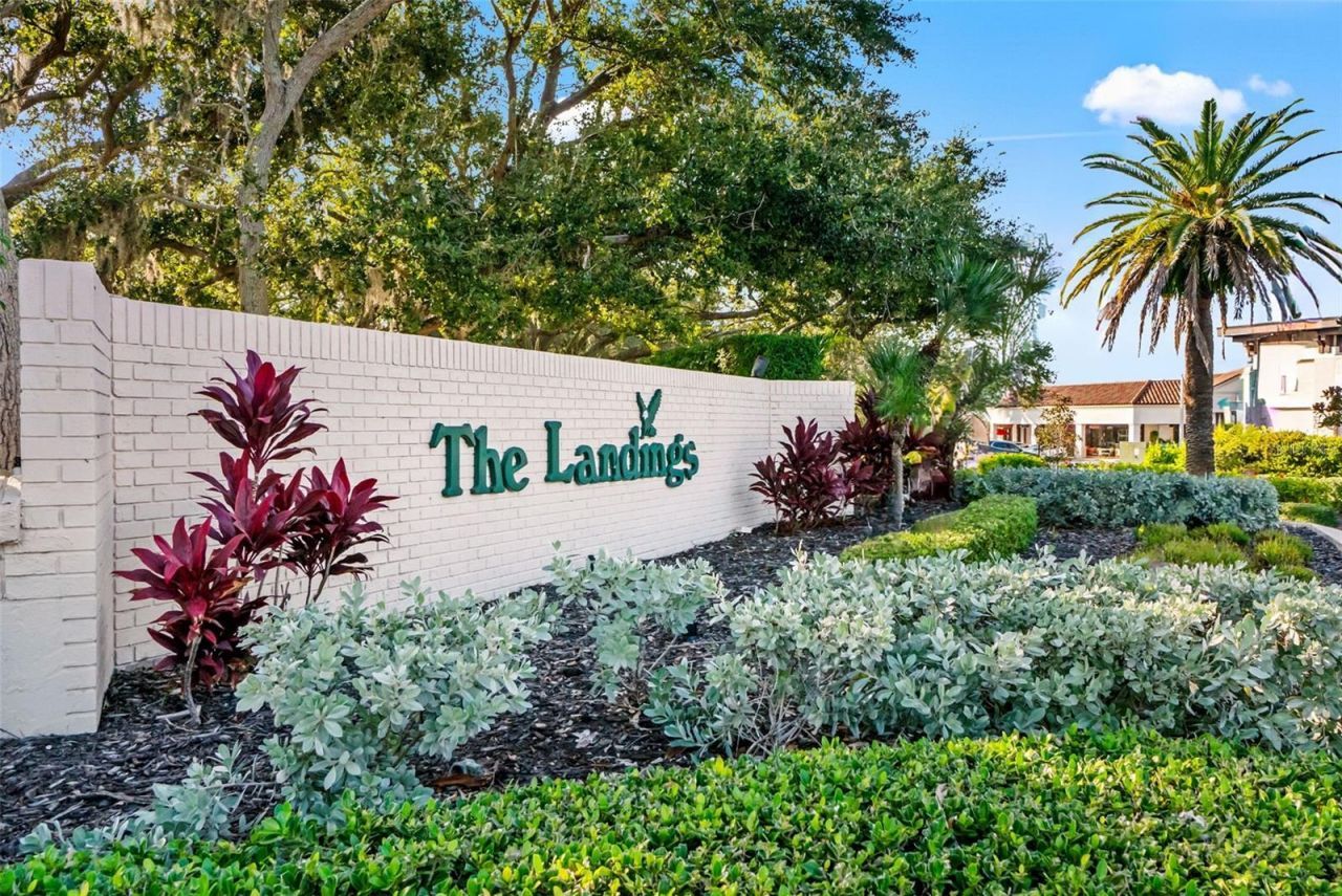 5122 Kestral Park S, Sarasota, FL 34231 Photo