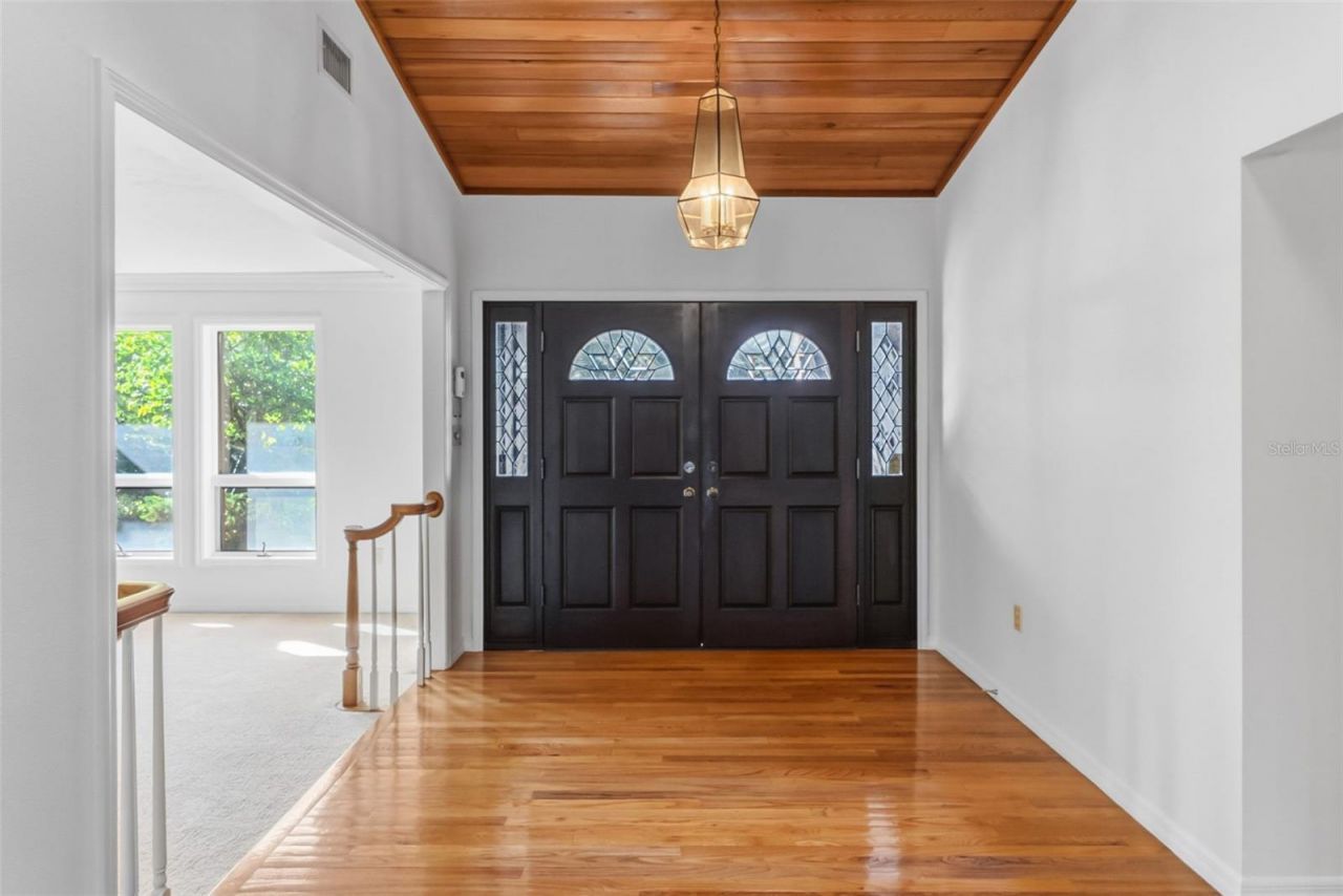 5122 Kestral Park S, Sarasota, FL 34231 Photo