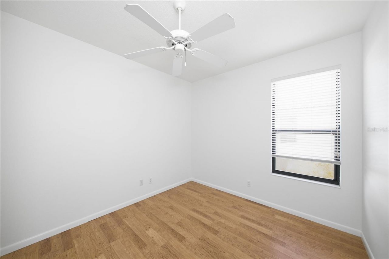 8013 Stirling Falls Circle, Sarasota, FL 34243 Photo