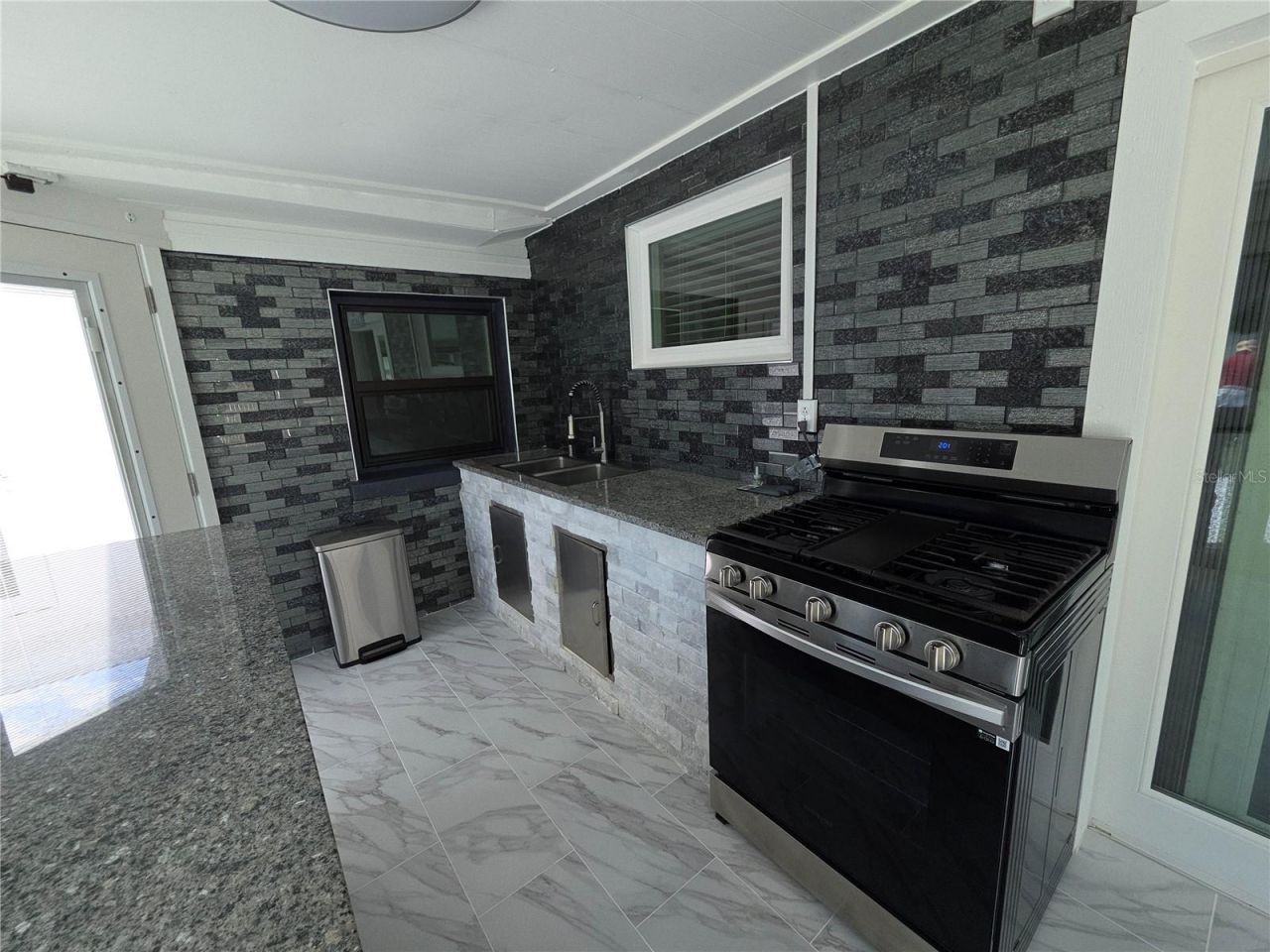 3129 Baldwin Avenue , Sarasota, FL 34232 Photo