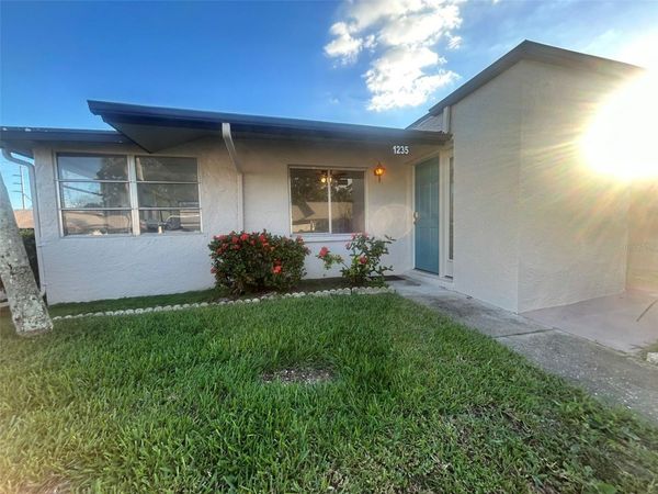 1235 14TH CIRCLE SE, Unit 93, LARGO, FL 33771