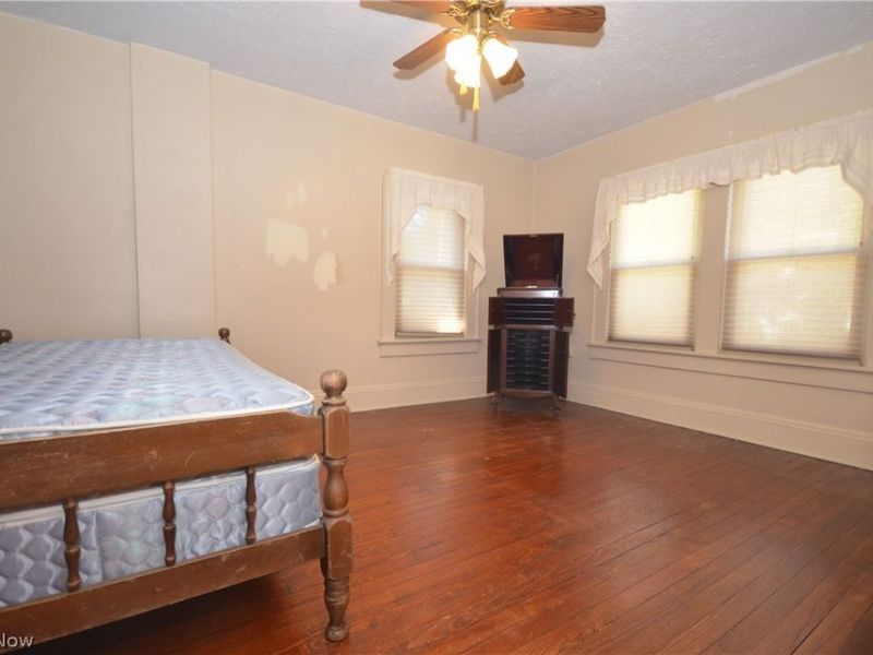 2481 4th Street, Cuyahoga Falls, OH 44221 Photo 23