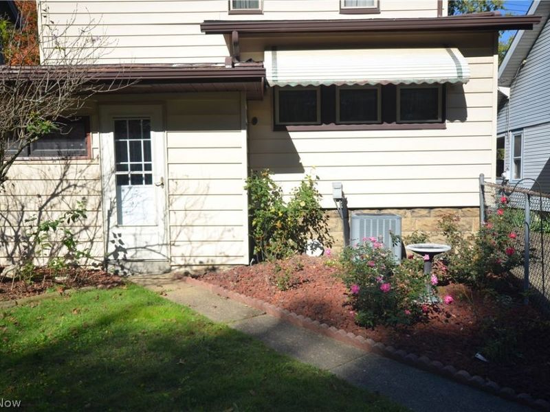 2481 4th Street, Cuyahoga Falls, OH 44221 Photo 7