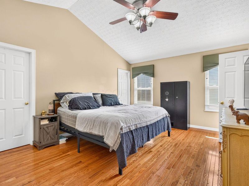 2938 Splitrock Road , Columbus, OH 43221 Photo 19