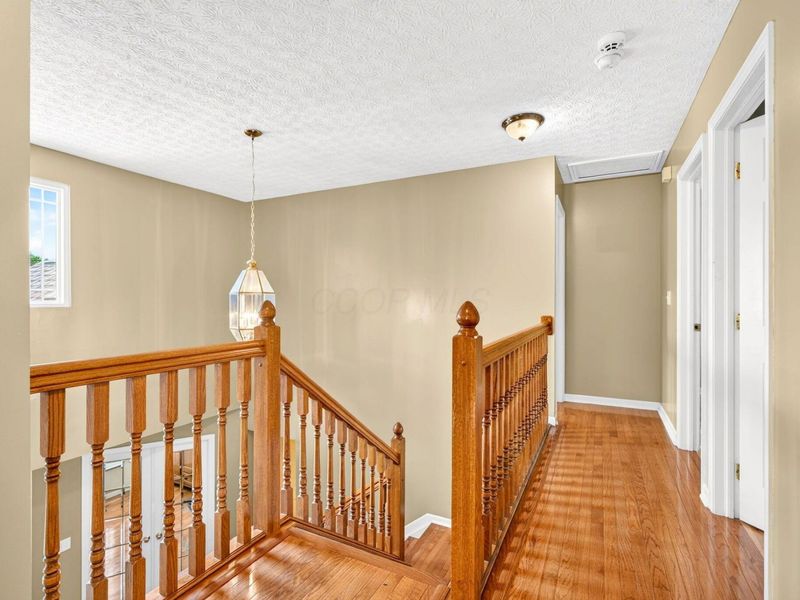 2938 Splitrock Road , Columbus, OH 43221 Photo 25