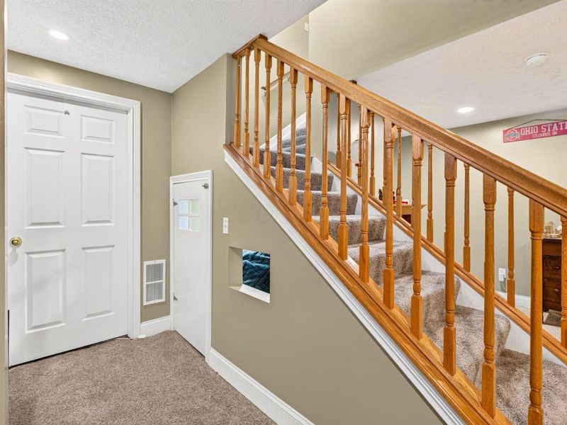 2938 Splitrock Road , Columbus, OH 43221 Photo 37