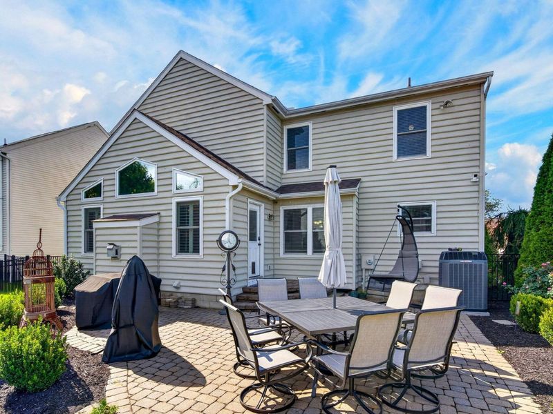 2938 Splitrock Road , Columbus, OH 43221 Photo 46