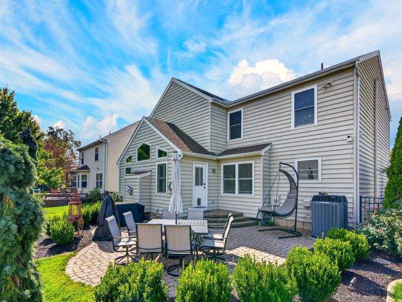 2938 Splitrock Road , Columbus, OH 43221 Photo 47