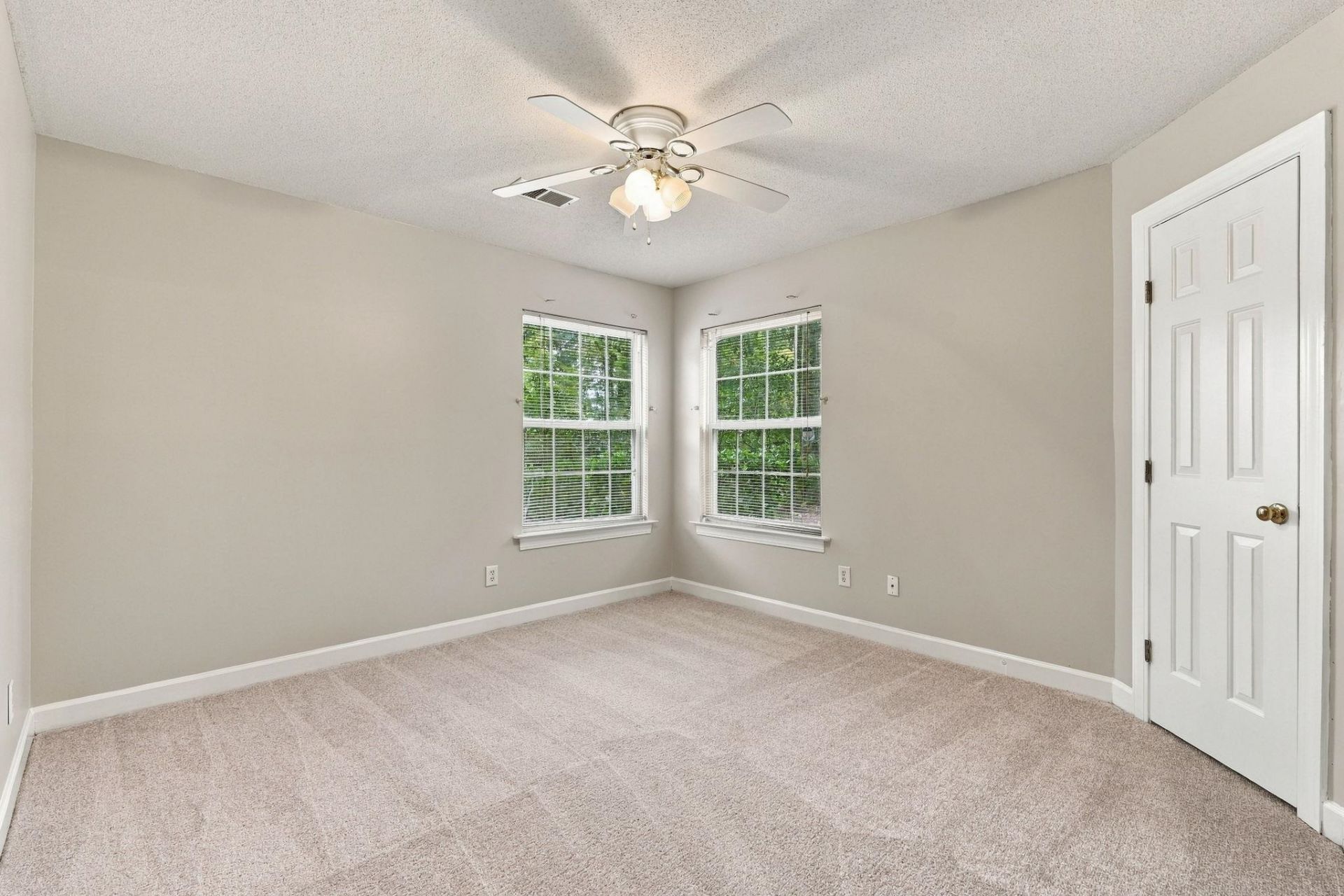 4376 Crepe Myrtle Ct. Photo 21