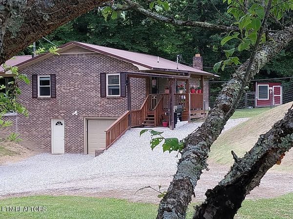 3381 Upper Caney Valley Rd, Tazewell, TN 37879
