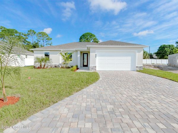 751 S Fischer Circle , Sebastian, FL 32958