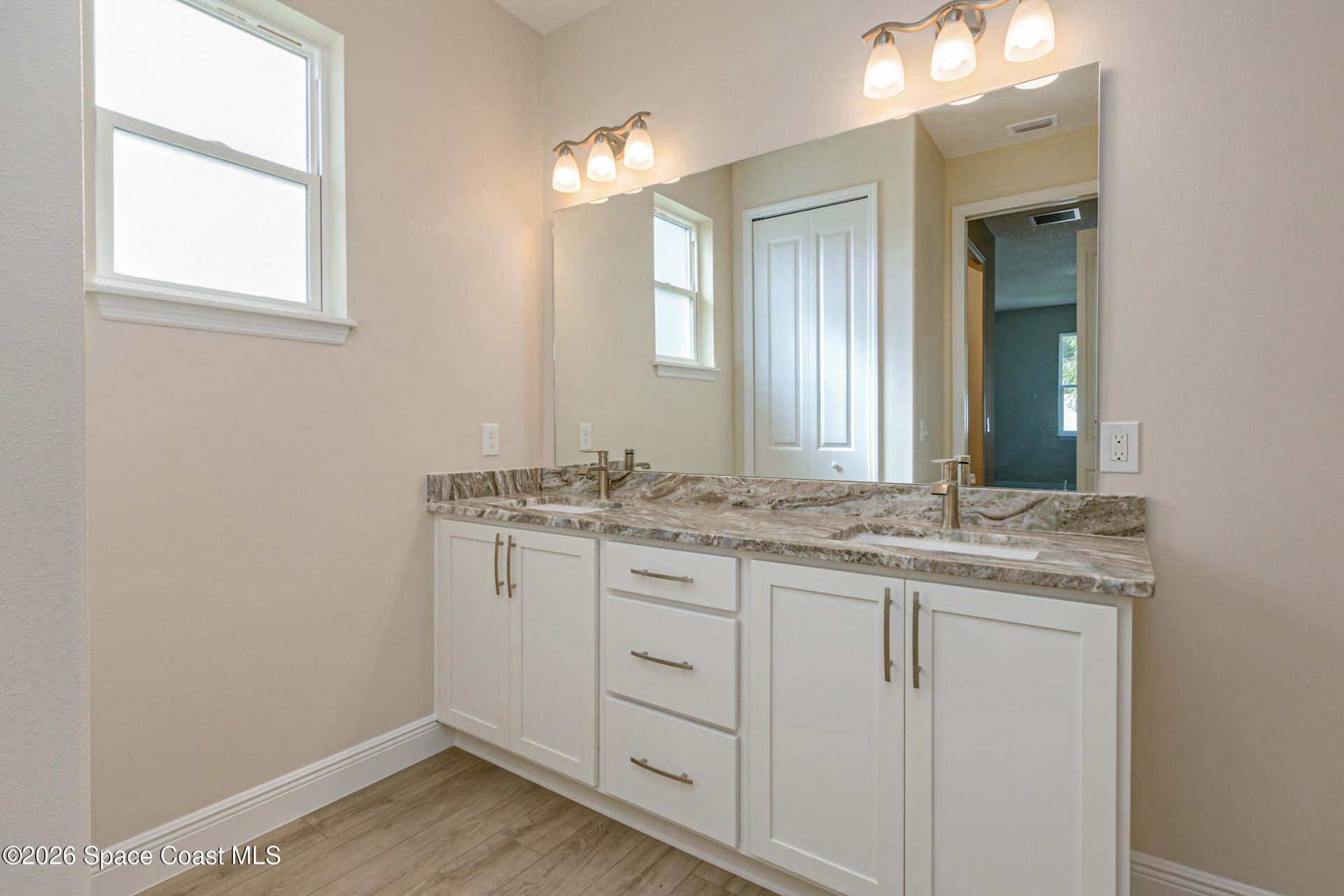 751 S Fischer Circle , Sebastian, FL 32958 Photo