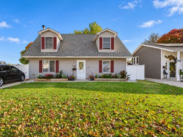 308 Ann Street , West Chicago, IL 60185