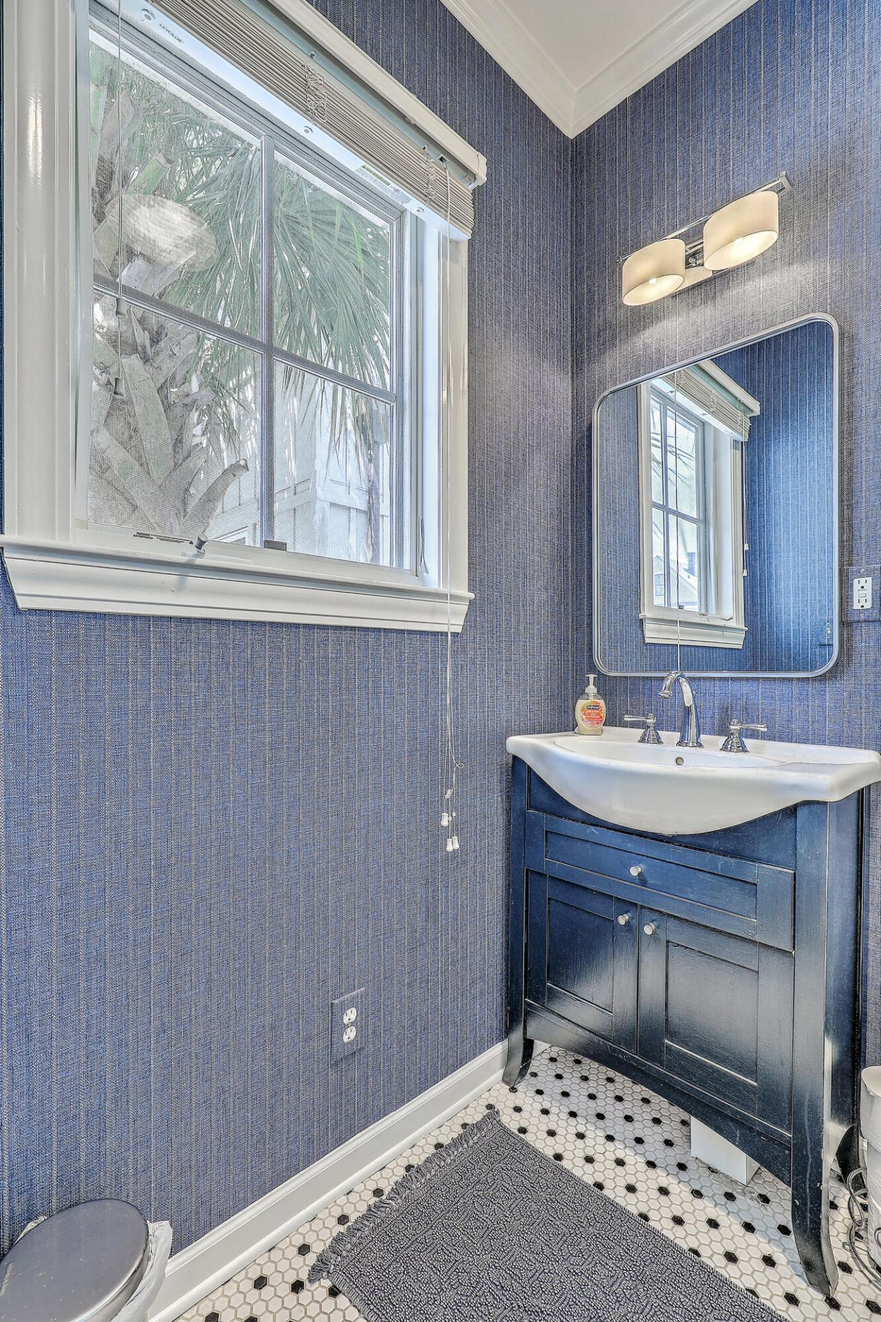 152 Spring Street Photo 16