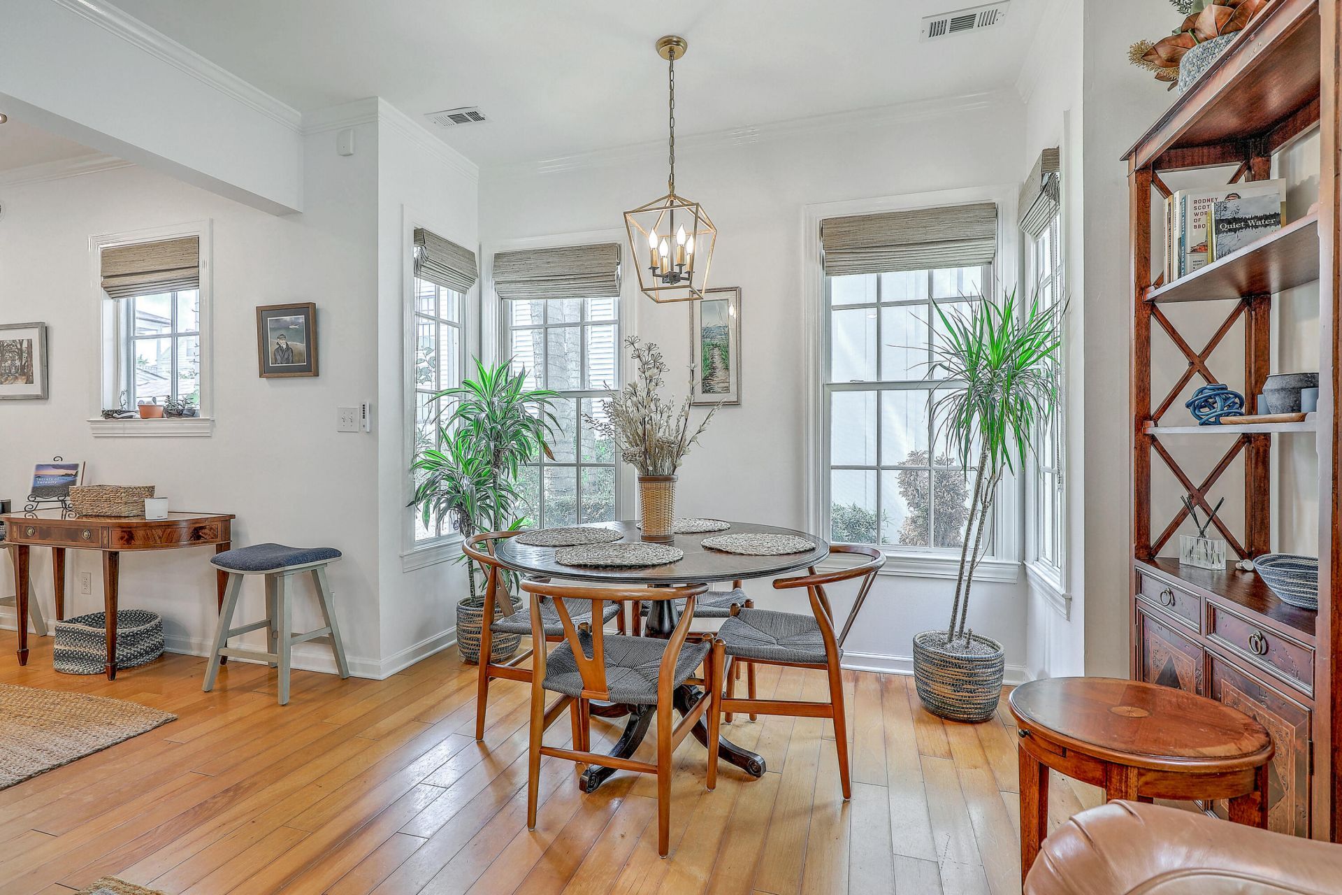 152 Spring Street Photo 4