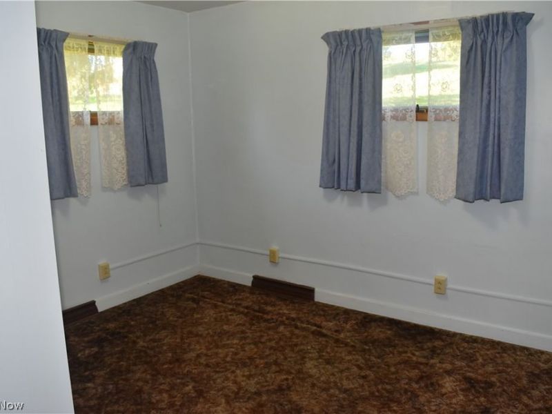 426 County Rd 1, Rayland, OH 43943 Photo 11
