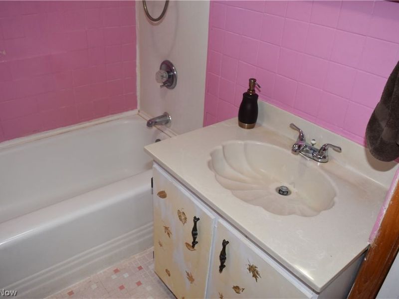 426 County Rd 1, Rayland, OH 43943 Photo 7