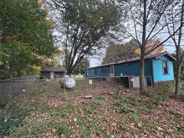 2556 S Lakeshore Road , Sherman Township, Mi 48441