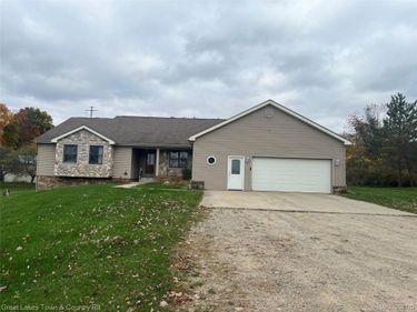 1110 SUMMERS Road, Goodland Township, Mi 48444