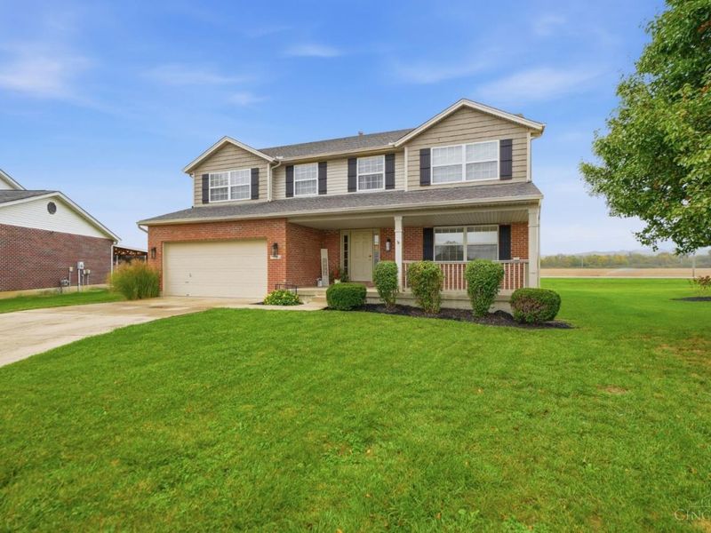 978 Heritage Court, Trenton, OH 45067 Photo 2