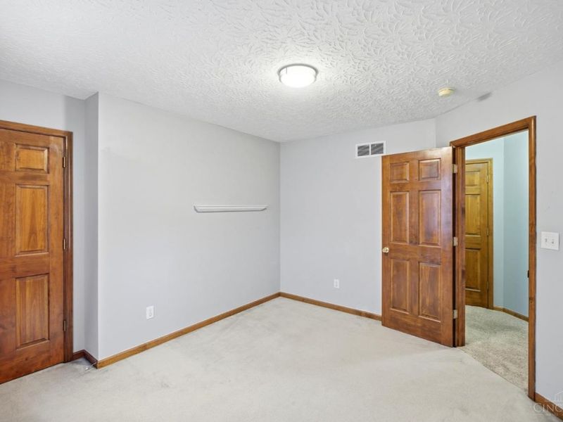 978 Heritage Court, Trenton, OH 45067 Photo 37