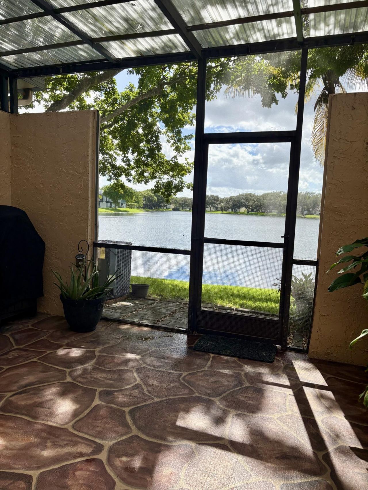 1424 NW 97th Terrace, Unit 280, Pembroke Pines, FL 33024 Photo