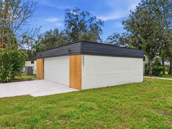 8802 NW 6TH PLACE, GAINESVILLE, FL 32607