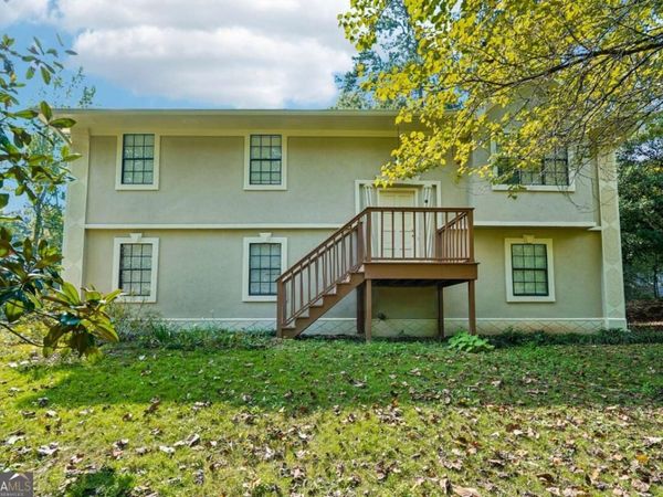 1947 Britt Drive, Snellville, GA 30078