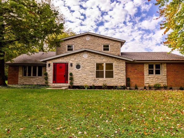 8617 Livingston Road, Cincinnati, OH 45251
