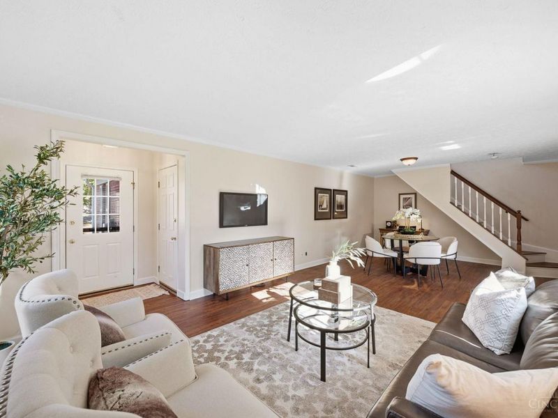 5621 Regimental Place, Cincinnati, OH 45239 Photo 6