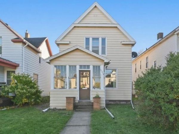 1218 N 16th St, Superior, WI 54880