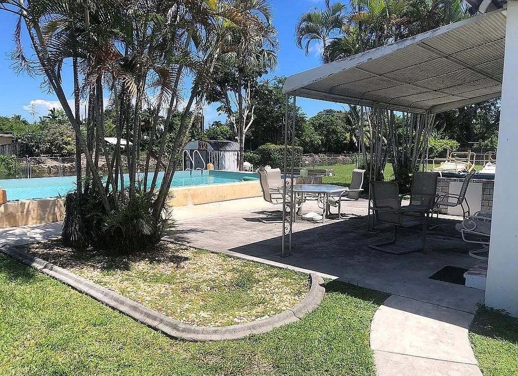 263 S Biscayne River Drive , Miami, FL 33169 Photo
