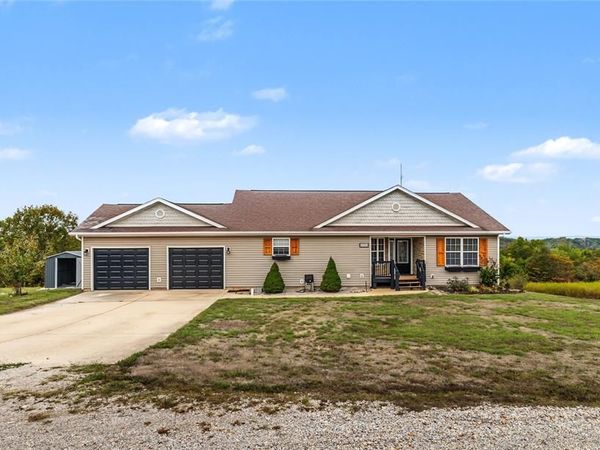 22361 Recon Drive, Waynesville, MO 65583