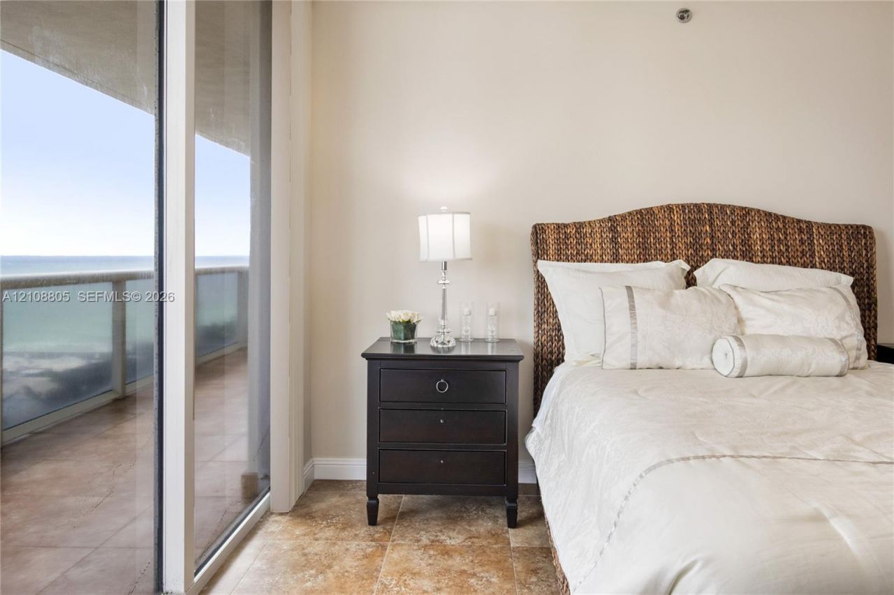 1830 S Ocean Dr , Unit 1108, Hallandale Beach, FL 33009 Photo