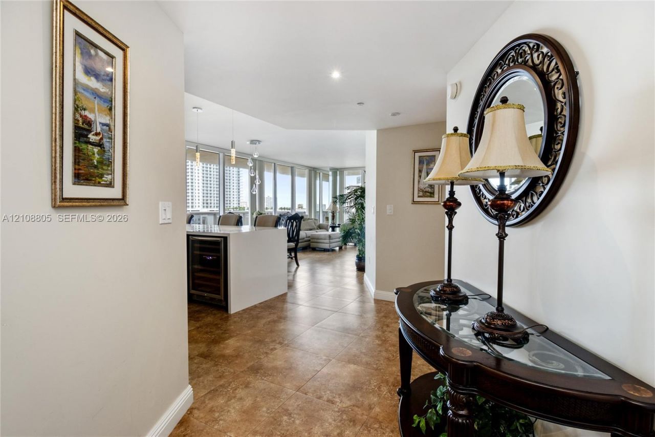1830 S Ocean Dr , Unit 1108, Hallandale Beach, FL 33009 Photo
