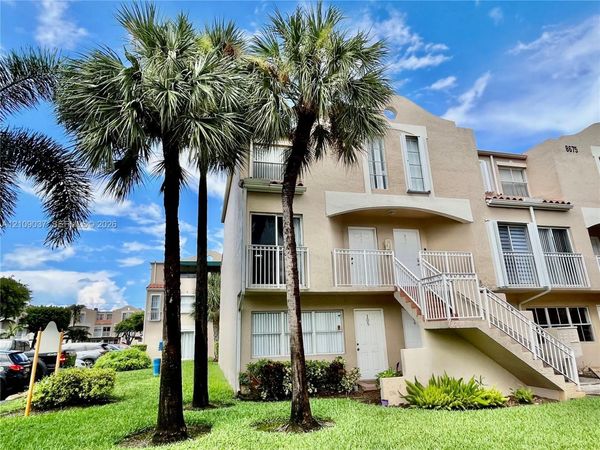 8675 NW 5th Ter , Unit 13-205, Miami, FL 33126
