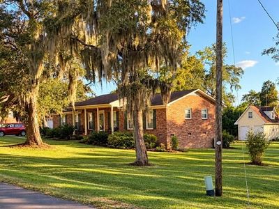 1324 Old Fort Road, Moncks Corner, SC 29461